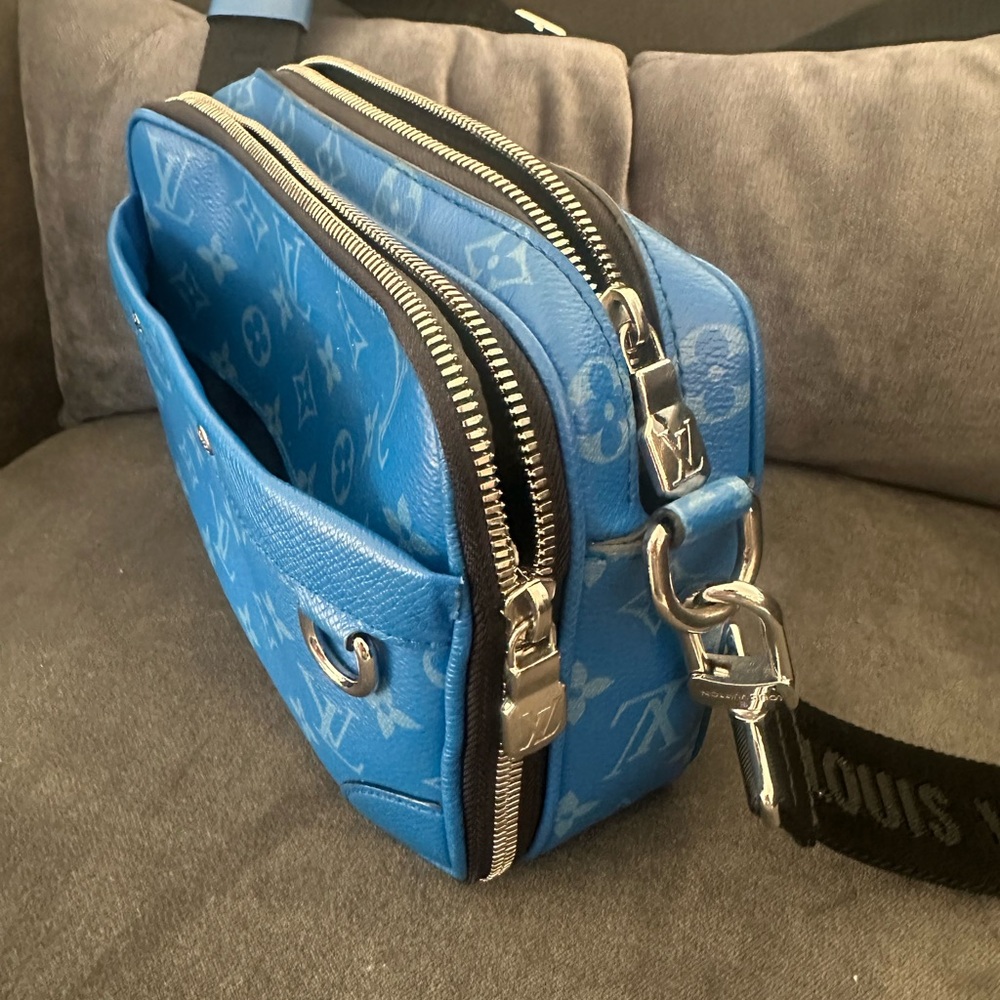 Louis Vuitton Taigarama Monogram alpha messenger bag crossbody - Picture 2 of 6